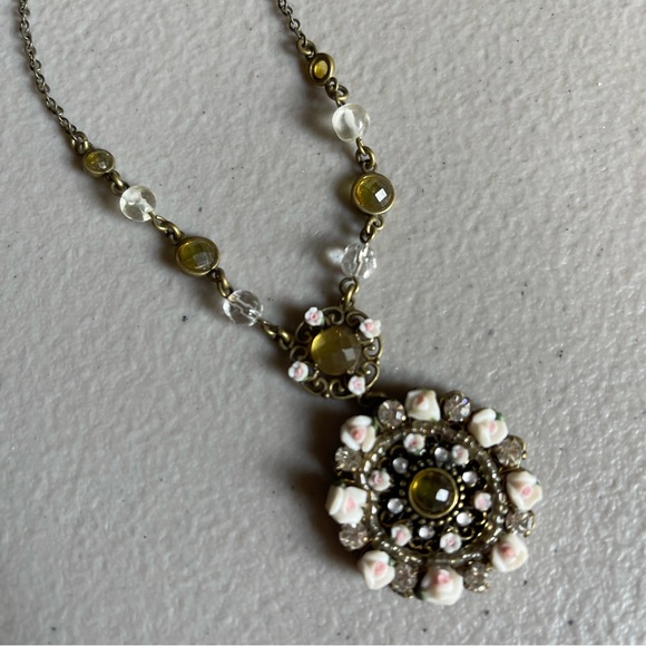 Cookie Lee Roses Crystal Victorian Medallion Necklace - Picture 1 of 8